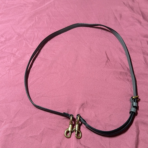 Strap coach - Picture 2 of 2